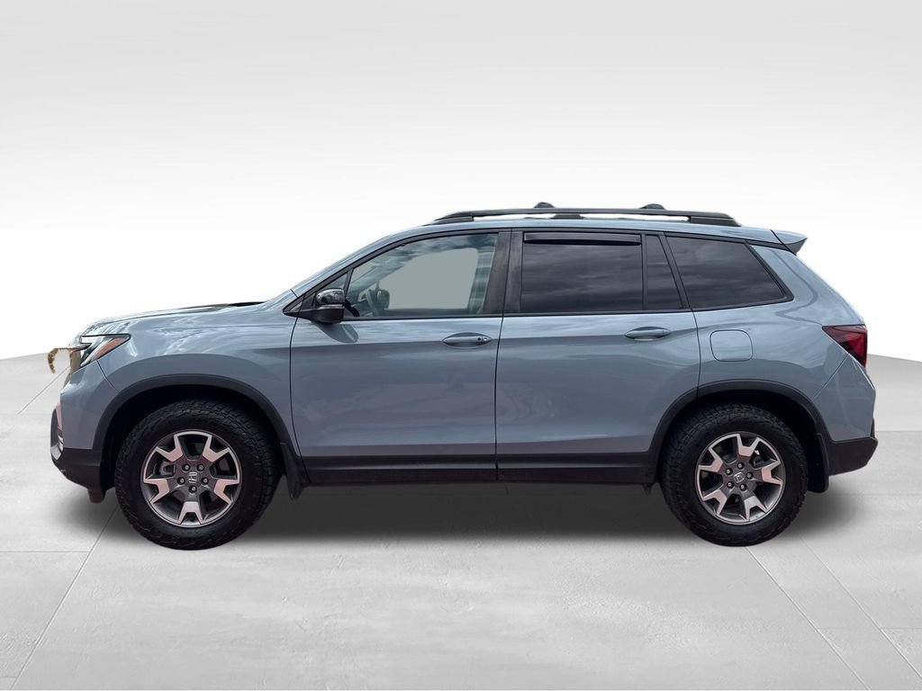 Used 2023 Honda Passport TrailSport image 5