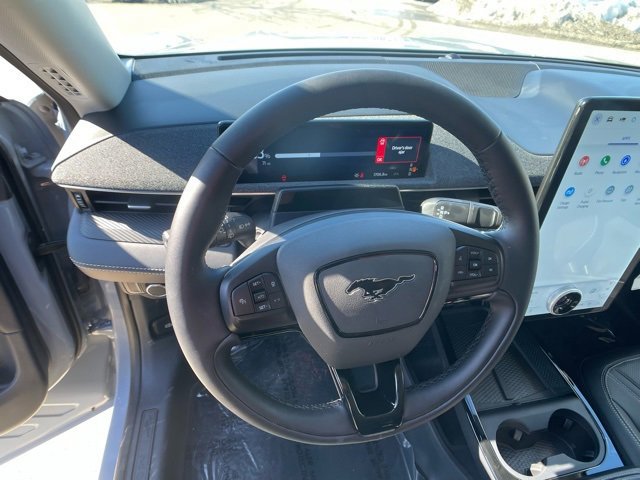 Certified 2025 Ford Mustang Mach-E Premium image 20