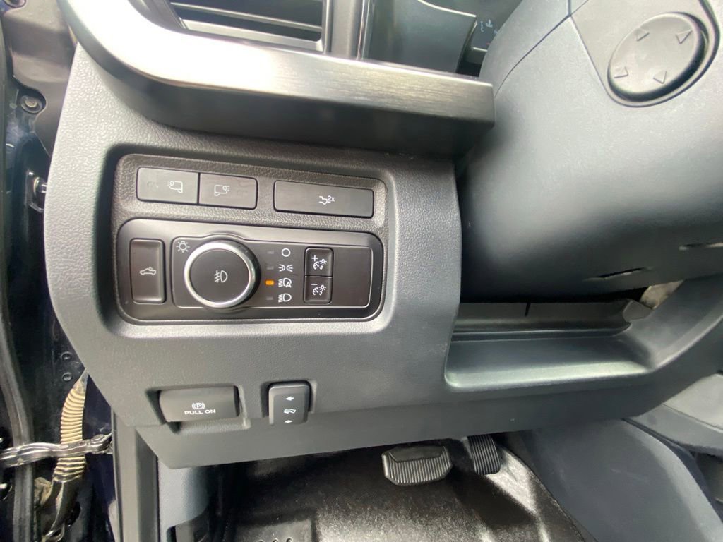 Certified 2023 Ford F350 Lariat w/ Chrome Package AWD/4WD image 12