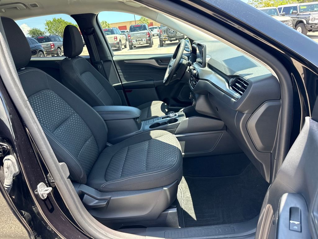 Certified 2023 Ford Escape Active FWD image 24