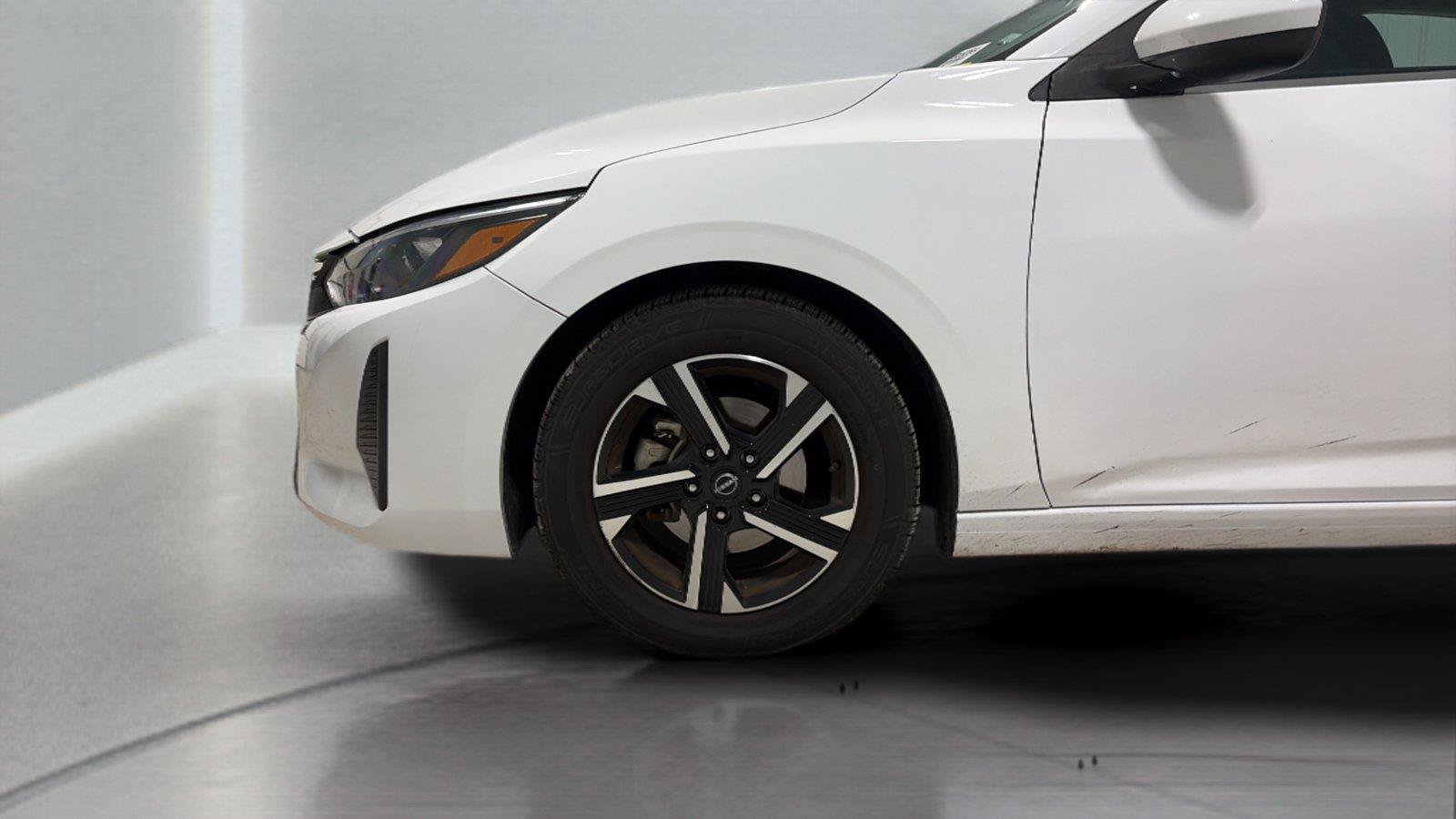 Used 2024 Nissan Sentra SV FWD image 24