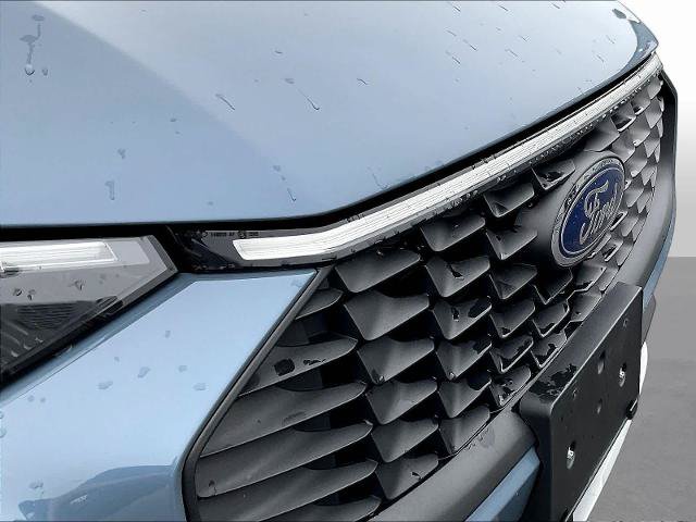Certified 2025 Ford Escape Platinum AWD/4WD image 34