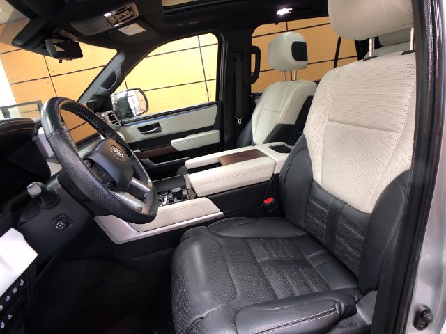 Used 2023 Toyota Sequoia Capstone AWD/4WD image 10