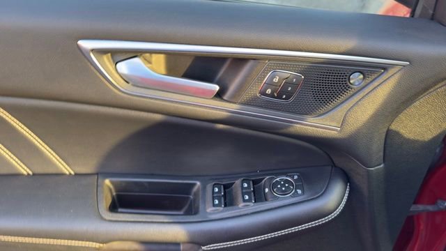 Certified 2023 Ford Edge ST image 10