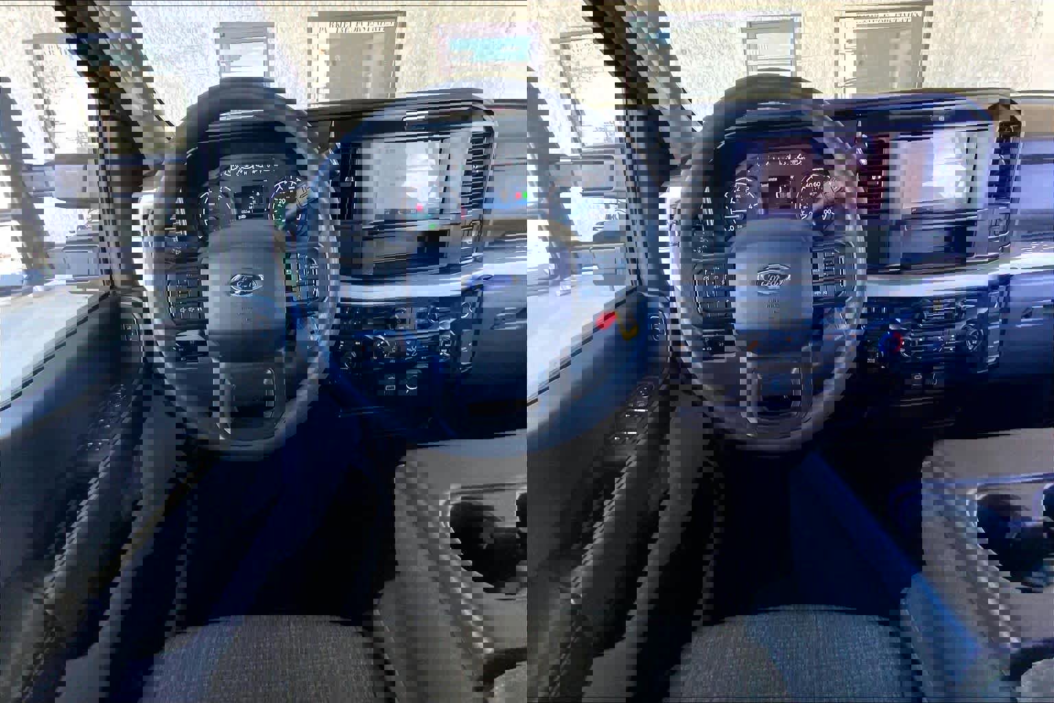 Certified 2025 Ford F250 XLT image 8