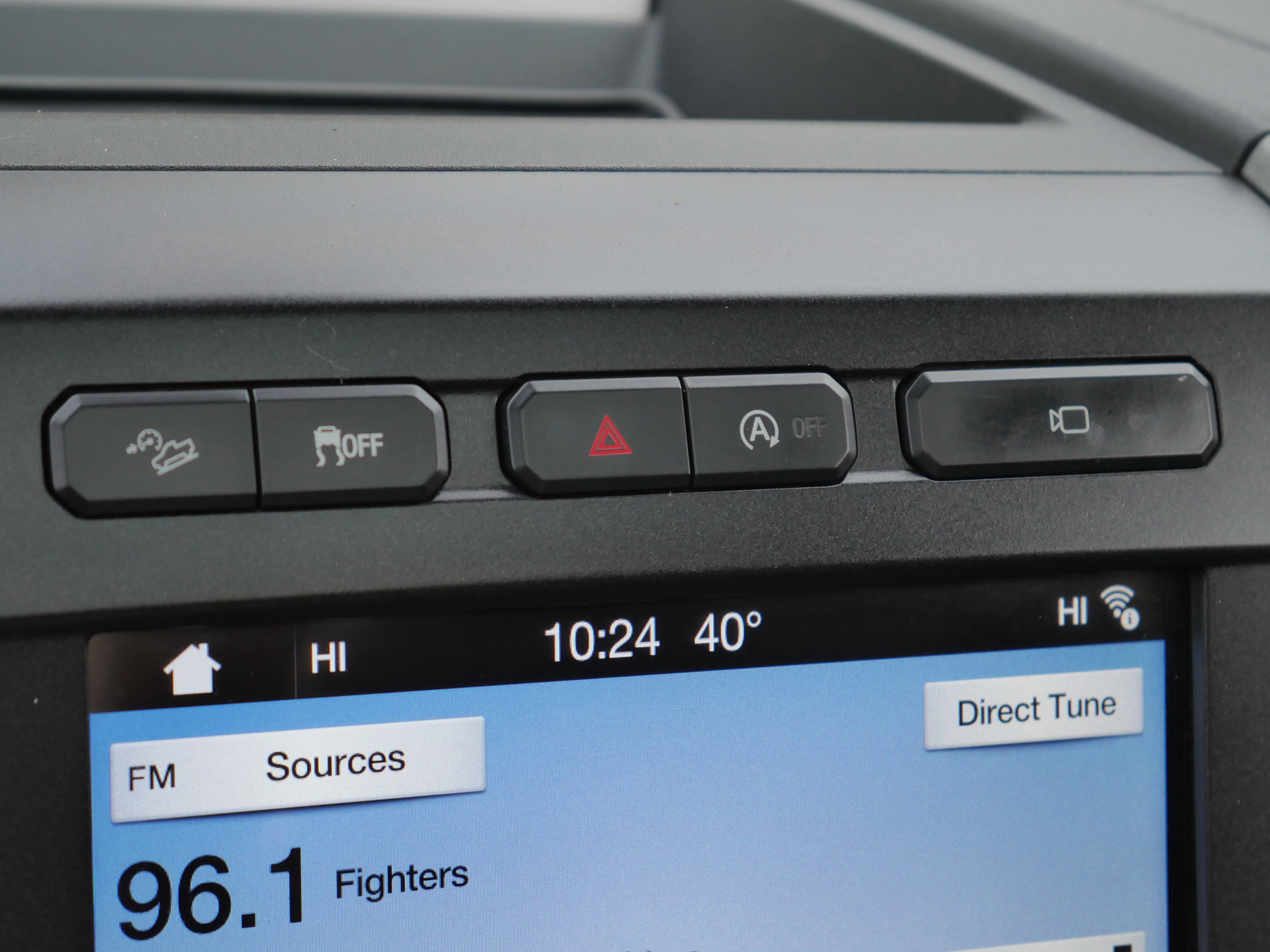 Certified 2017 Ford F150 Raptor w/ Equipment Group 802A Luxury image 18