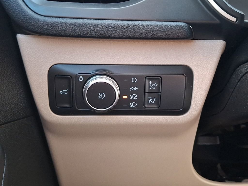 Certified 2022 Ford Escape SEL image 22