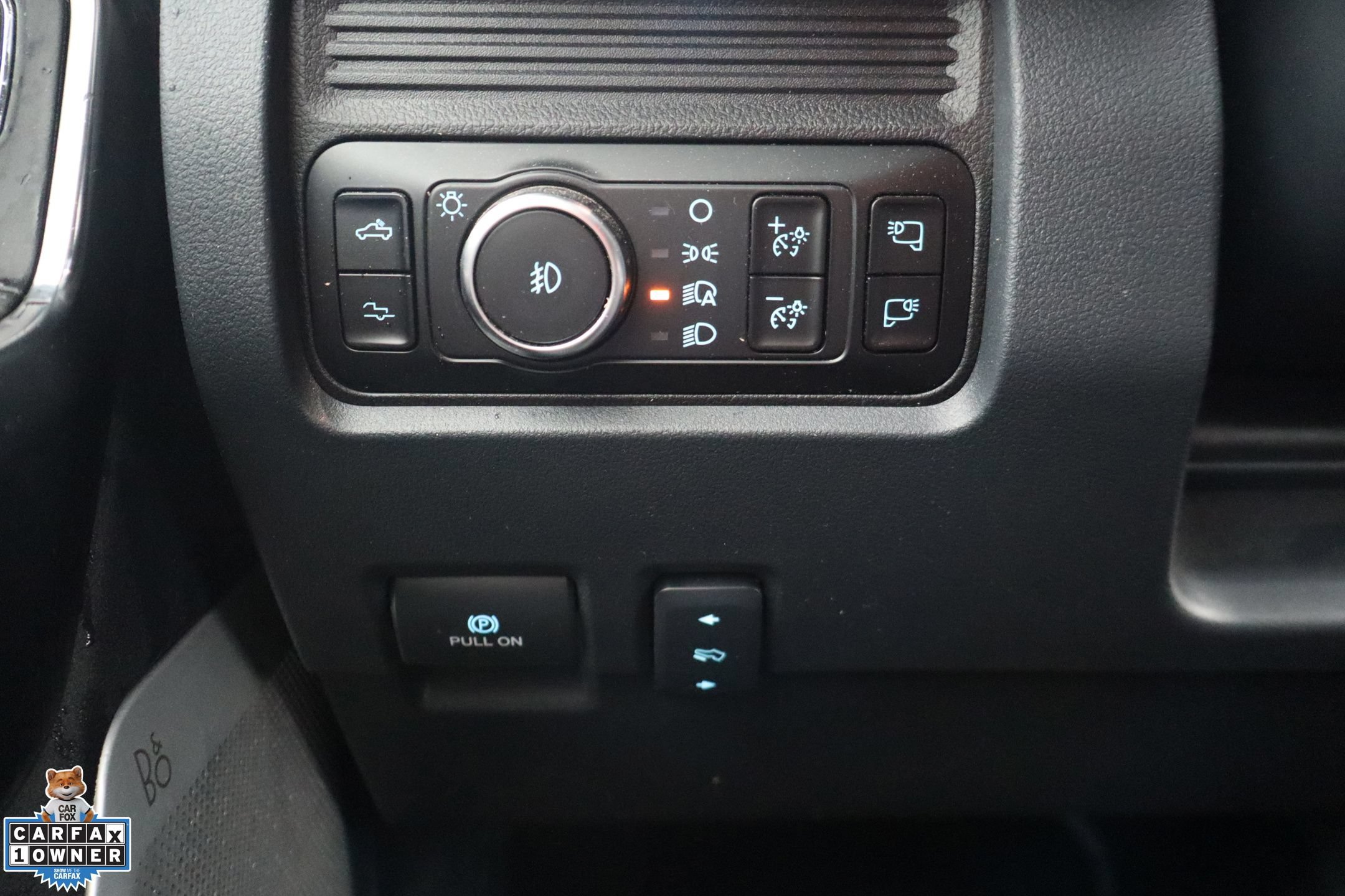 Certified 2025 Ford F350 Platinum AWD/4WD image 15