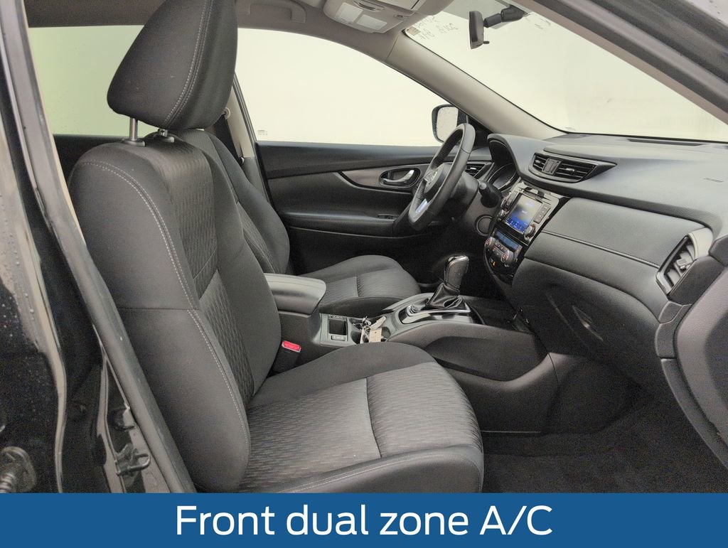 Used 2018 Nissan Rogue SV FWD image 15