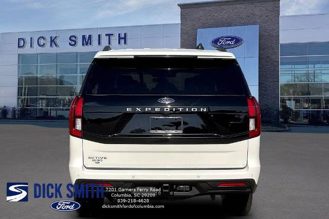 Certified 2025 Ford Expedition Active AWD/4WD image 5