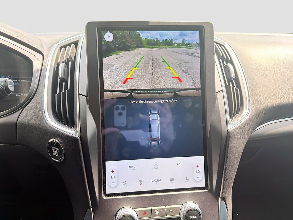 Certified 2024 Ford Edge Titanium AWD/4WD image 15