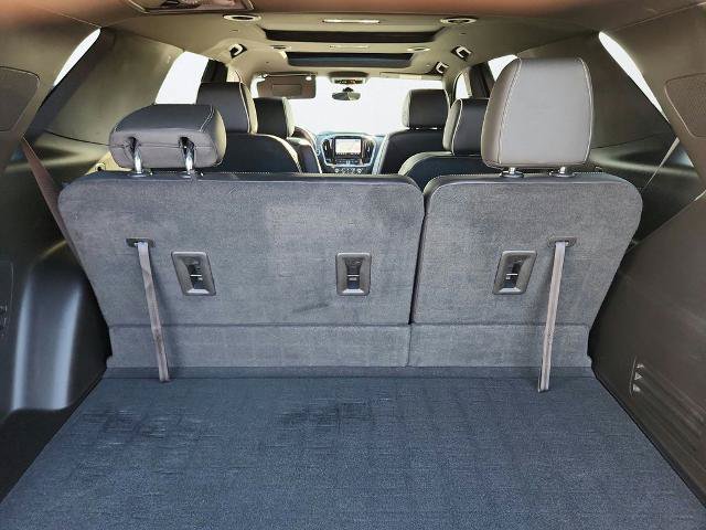 Used 2023 Chevrolet Traverse Premier w/ Redline Edition FWD image 29