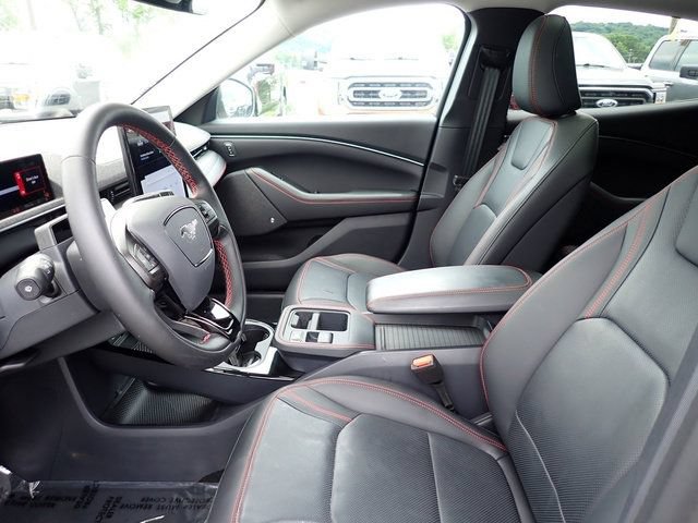 Certified 2025 Ford Mustang Mach-E Premium w/ Sport Appearance Package AWD/4WD image 17