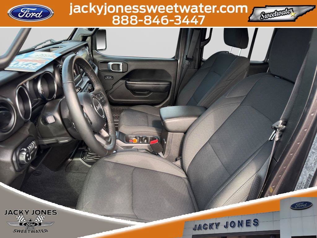 Used 2022 Jeep Gladiator Sport AWD/4WD image 10
