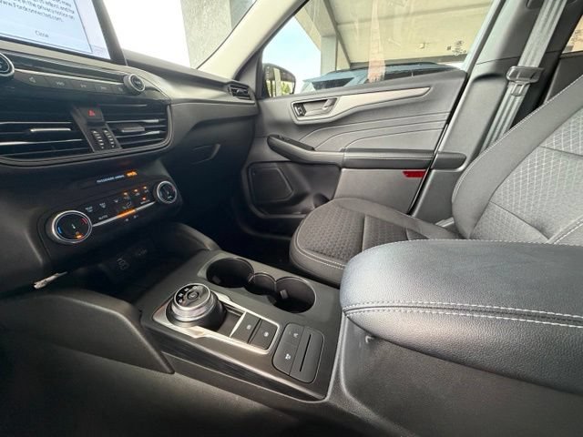 Certified 2025 Ford Escape Active FWD image 14