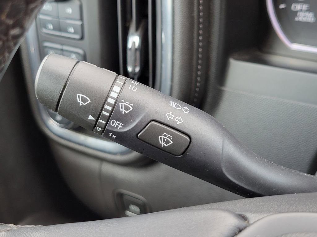 Used 2020 Chevrolet Silverado 1500 RST w/ All-Star Edition image 29