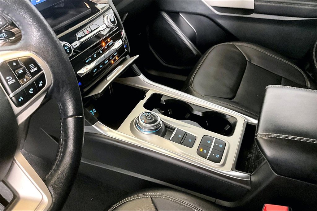 Certified 2024 Ford Explorer Limited image 13