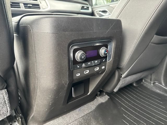 Used 2021 Chevrolet Tahoe Z71 w/ Z71 Off-Road Package AWD/4WD image 20