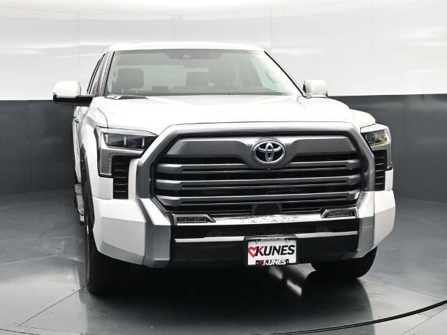 Used 2023 Toyota Tundra Limited AWD/4WD image 6