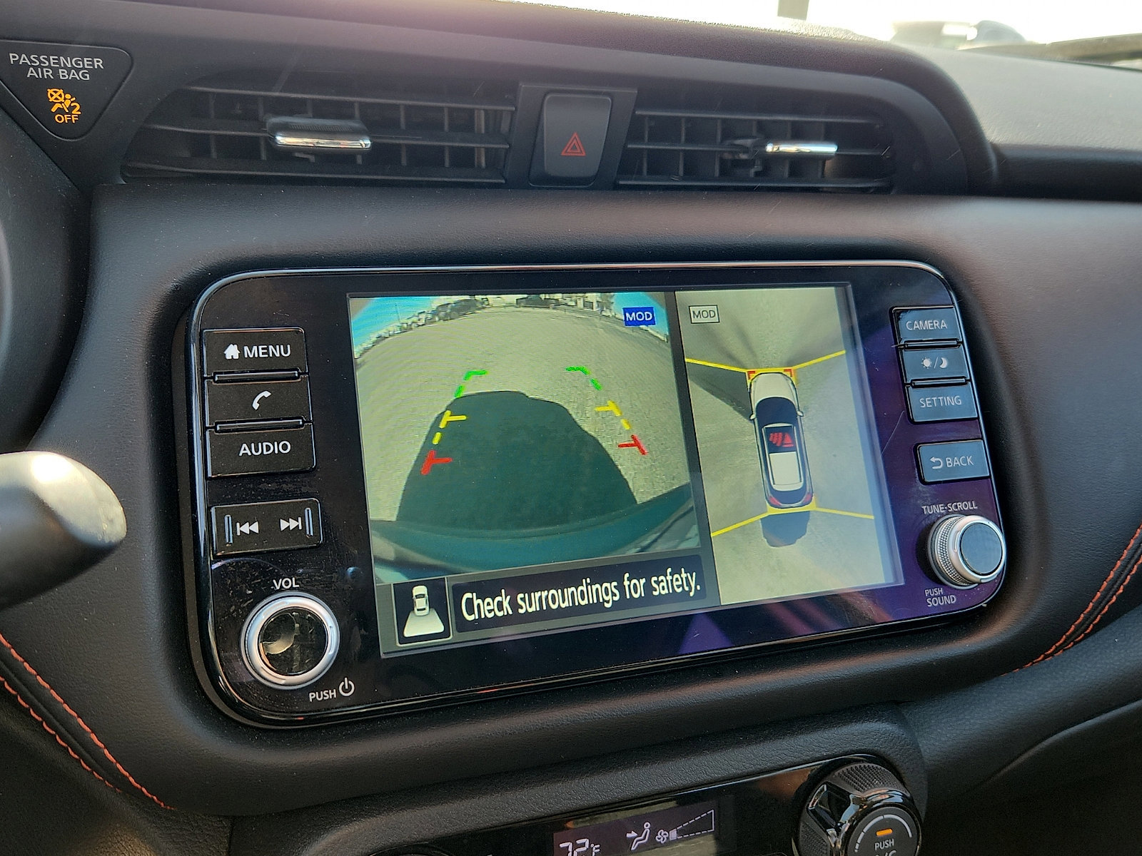 Used 2024 Nissan Kicks SR image 11