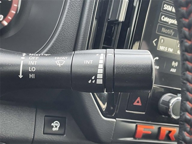 Used 2025 Nissan Frontier PRO-4X image 24