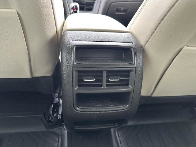 Used 2024 Cadillac XT5 Sportv image 23