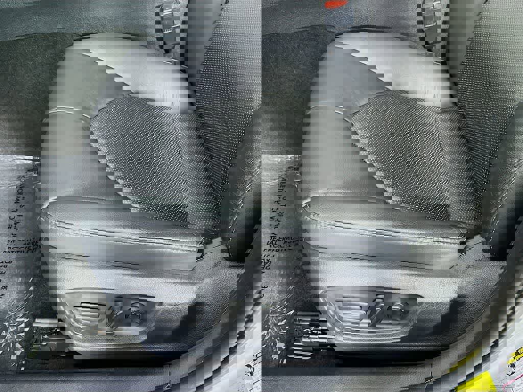 Used 2023 Toyota Camry XSE w/ Blackout Package (TMS) image 29