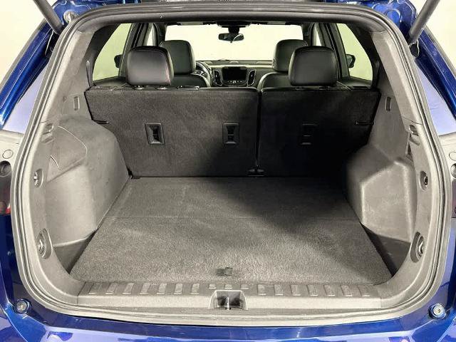 Used 2022 Chevrolet Equinox RS w/ RS Leather Package FWD image 21
