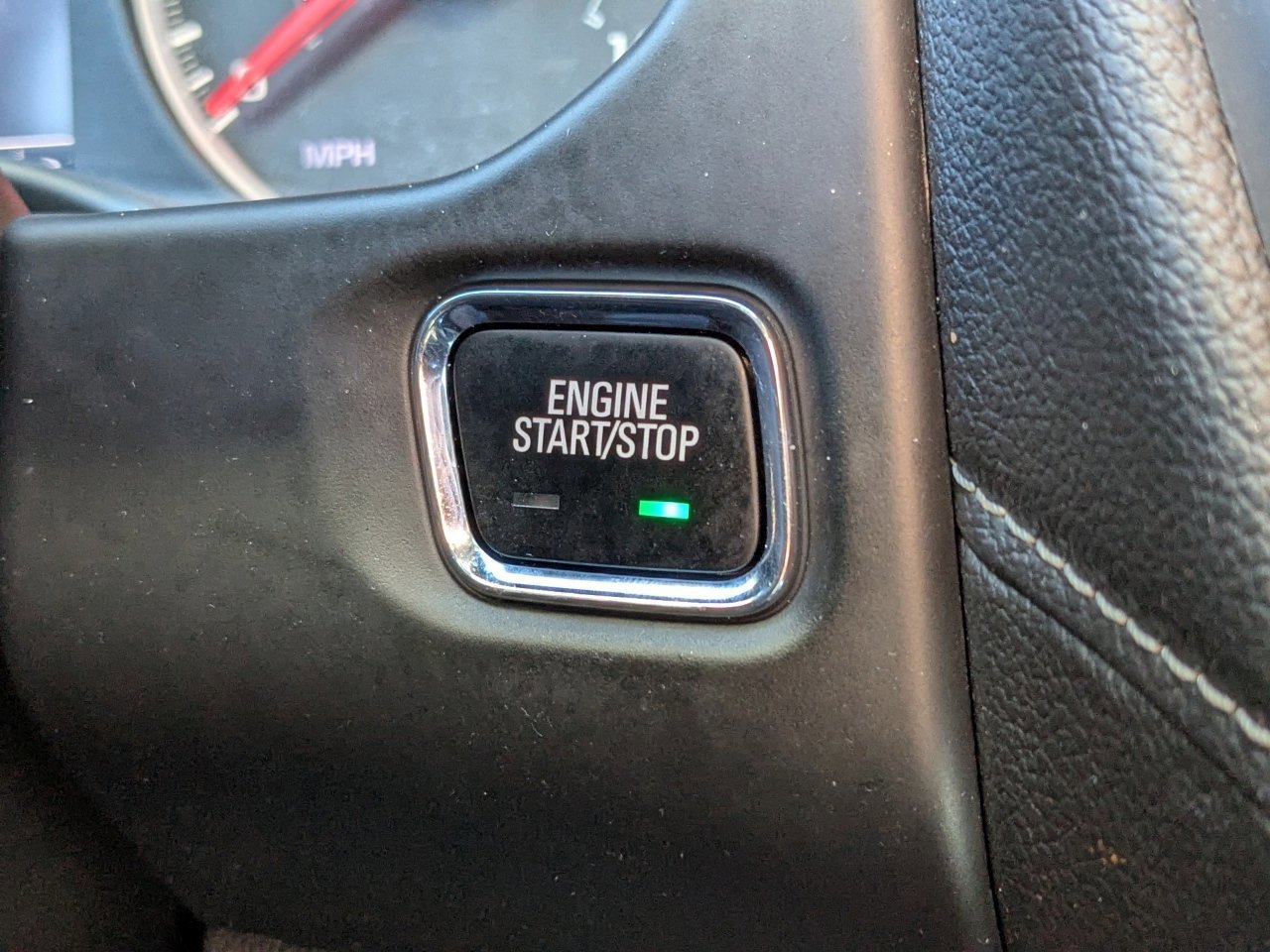 Used 2019 GMC Acadia SLE image 29