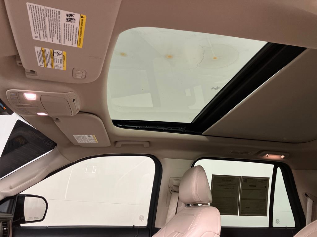 Certified 2024 Ford Expedition Limited image 35