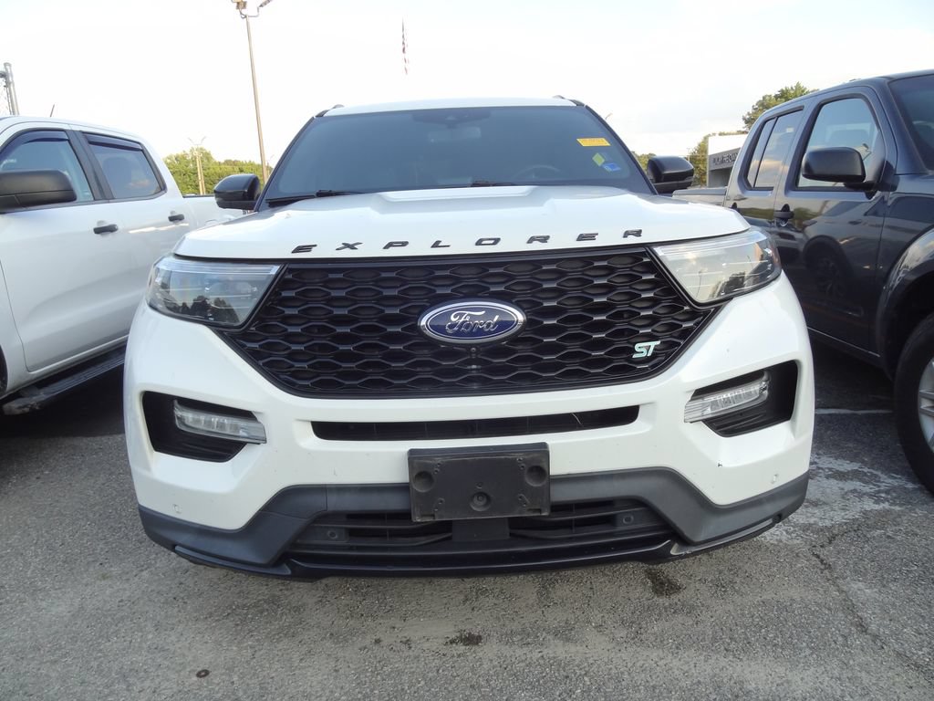 Certified 2020 Ford Explorer ST w/ Premium Technology Package AWD/4WD image 2