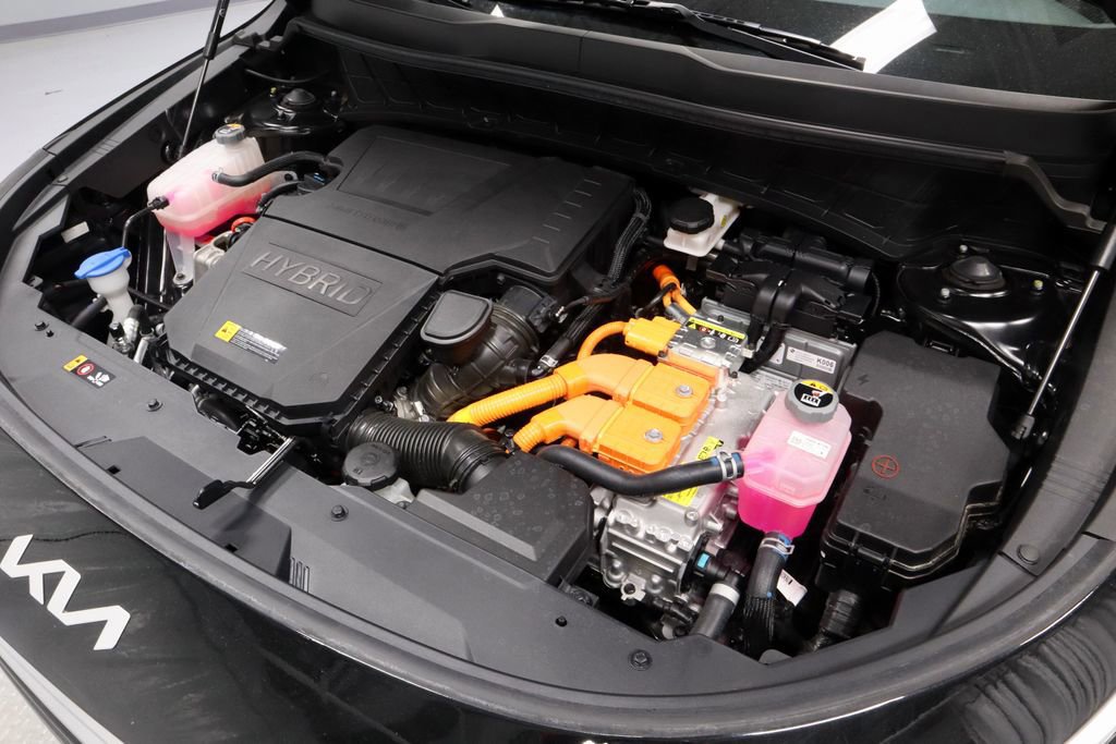 Used 2023 Kia Niro LX FWD image 18
