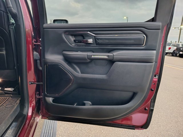 Used 2022 RAM 1500 Limited AWD/4WD image 16