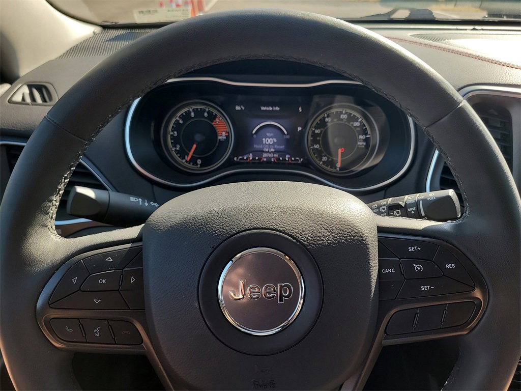 Used 2022 Jeep Cherokee Trailhawk w/ Sun, Sound & Nav Group image 28