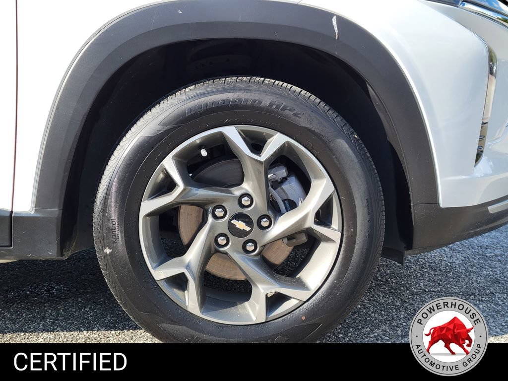 Used 2024 Chevrolet Trax LT FWD image 12