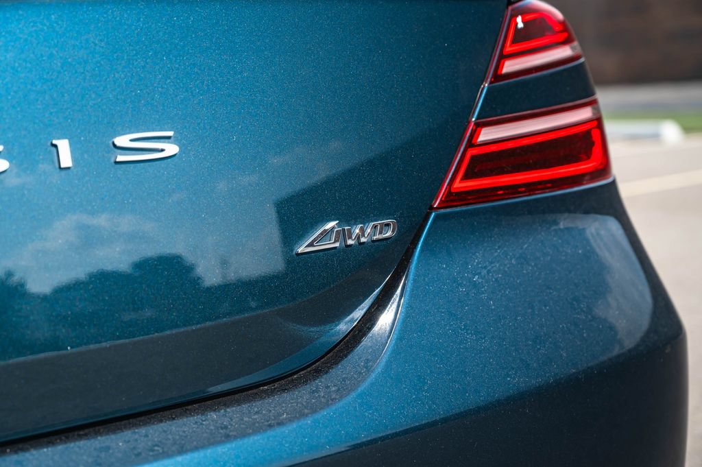 Used 2023 Genesis G70 2.0T AWD/4WD image 15