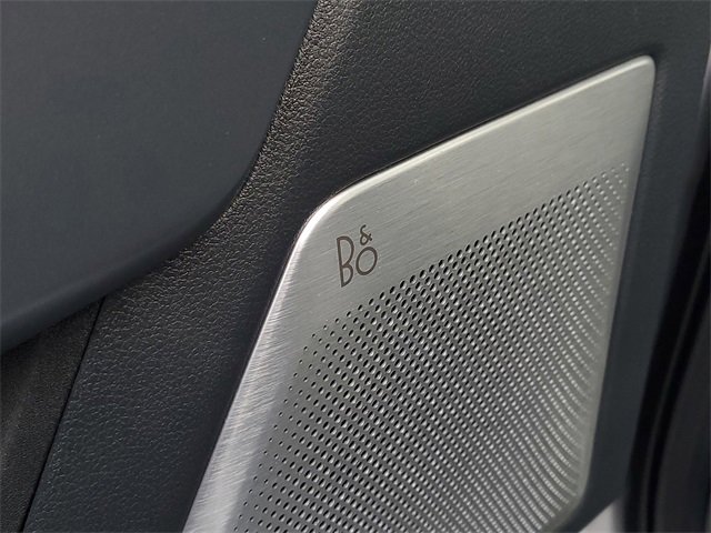 Certified 2021 Ford F150 Lariat w/ Equipment Group 502A High image 13