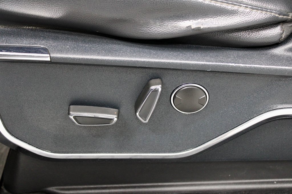 Certified 2021 Ford F150 Lariat w/ Equipment Group 502A High image 25