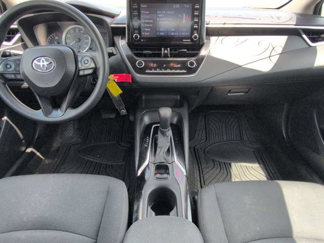 Used 2021 Toyota Corolla LE FWD image 17