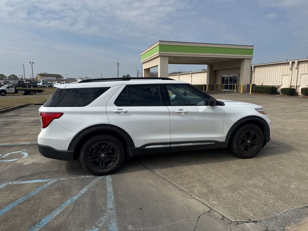 Certified 2020 Ford Explorer XLT image 16
