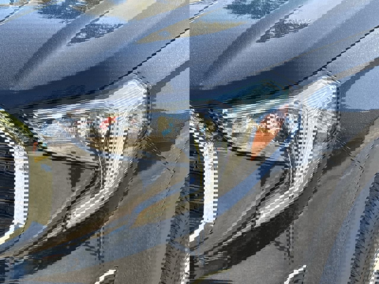 Used 2021 GMC Terrain SLE image 12