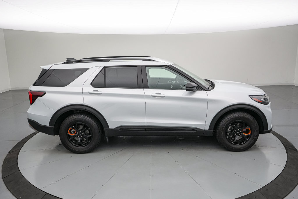 Certified 2026 Ford Explorer Tremor AWD/4WD image 3