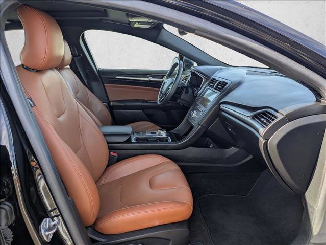 Certified 2019 Ford Fusion Titanium FWD image 21