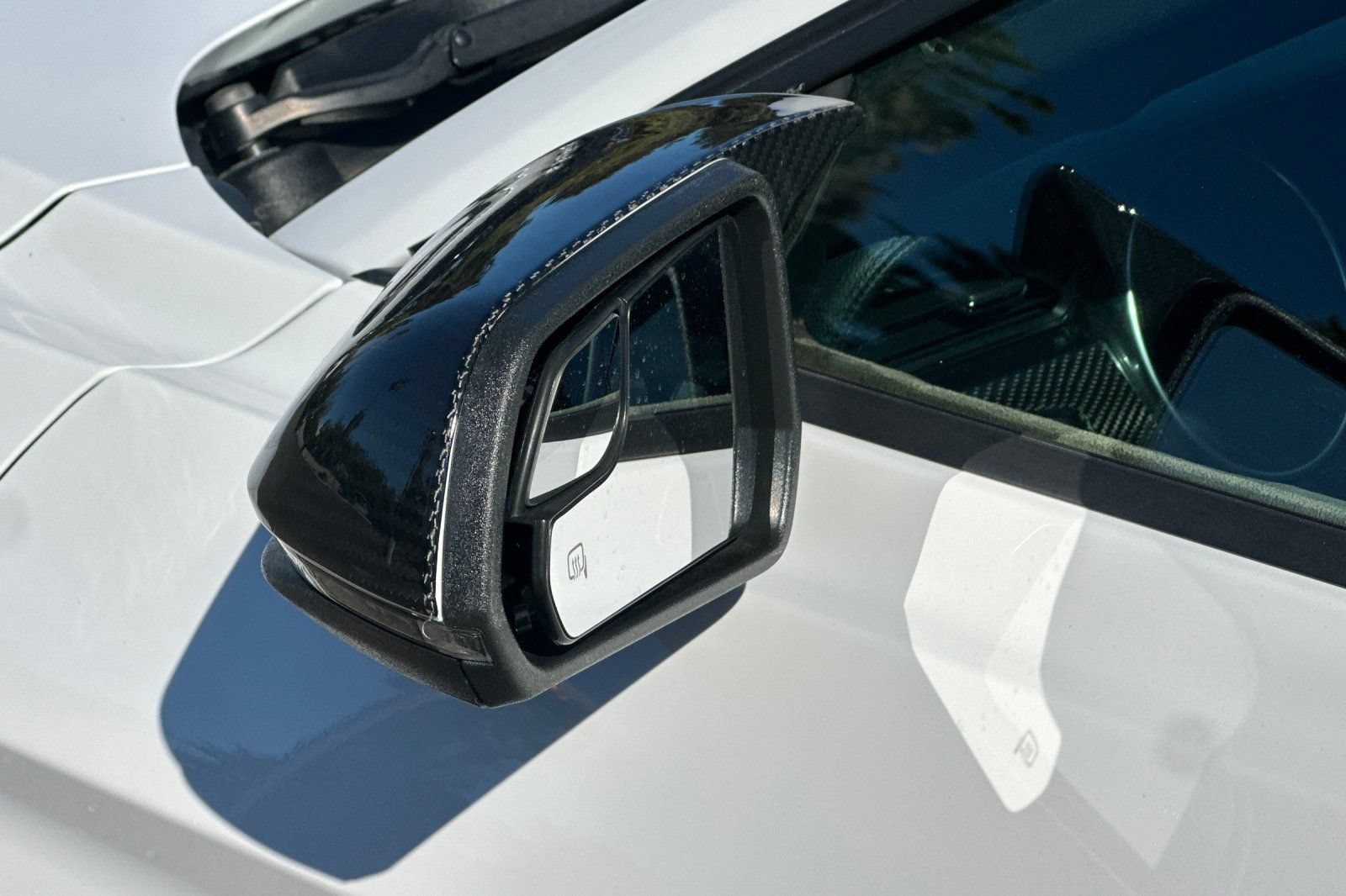 Certified 2020 Ford Mustang Premium RWD image 52