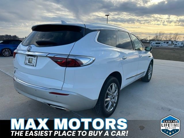 Used 2023 Buick Enclave Premium w/ Experience Buick Package image 7