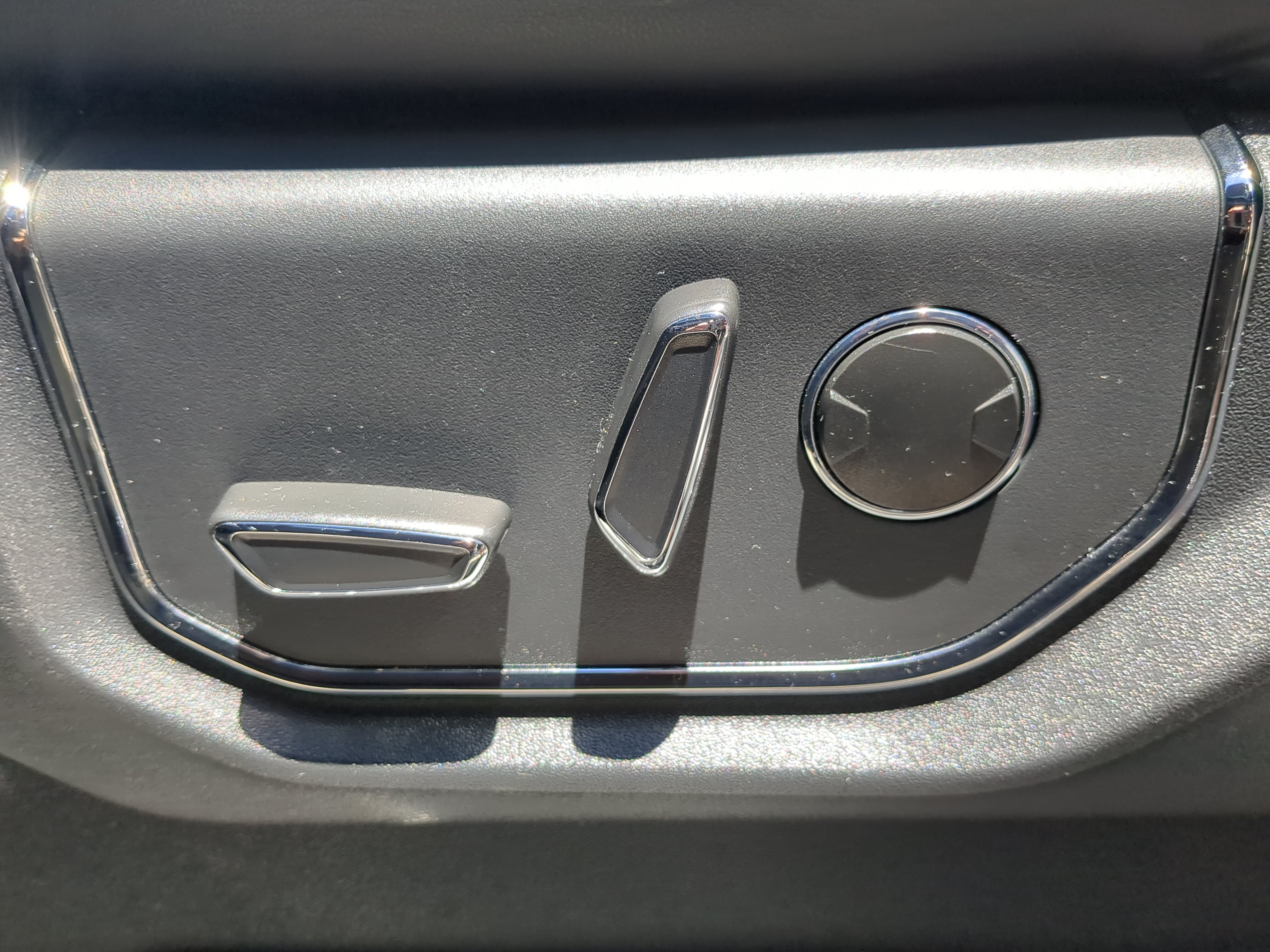 Certified 2023 Ford Expedition Platinum AWD/4WD image 30