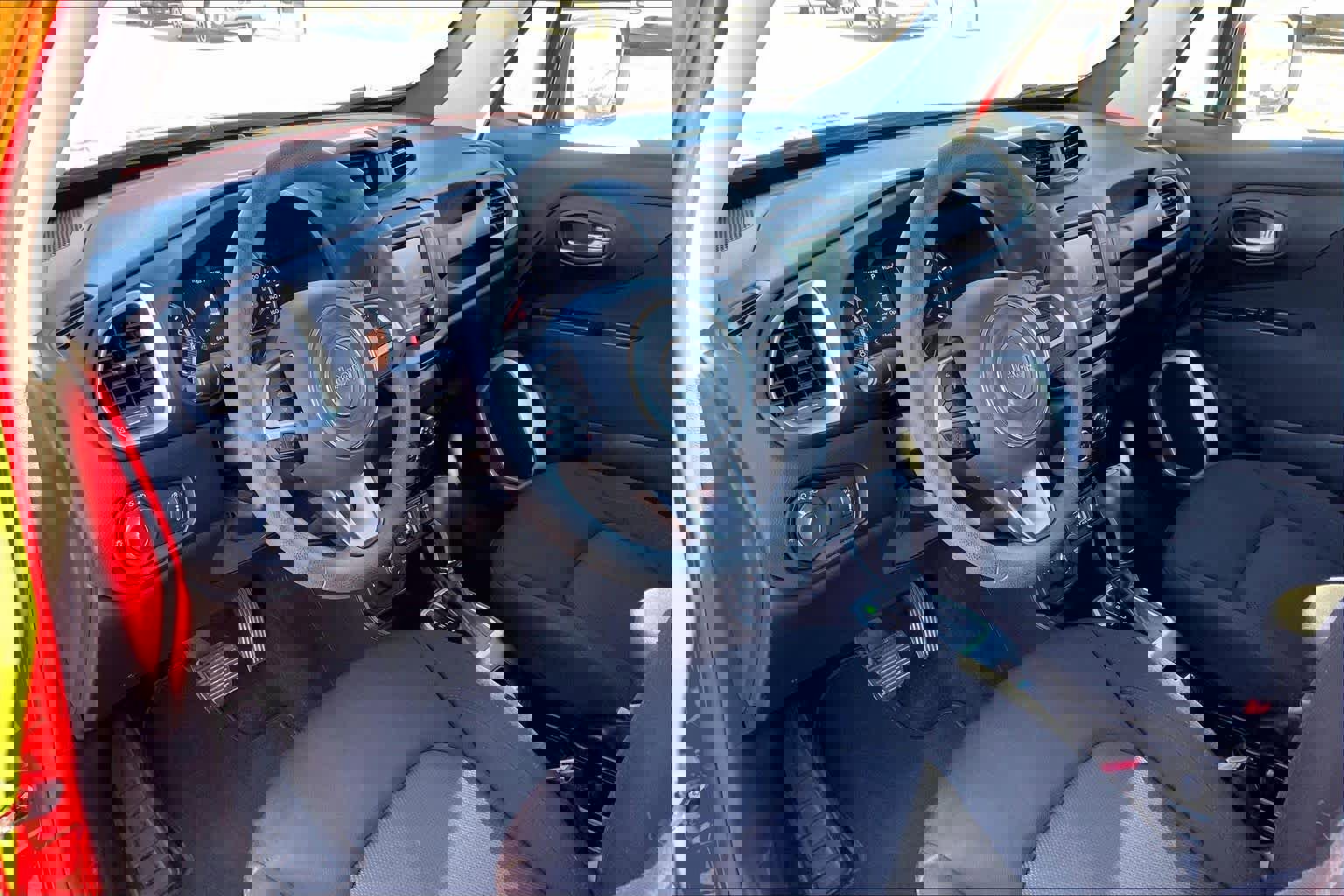 Used 2019 Jeep Renegade Sport image 17