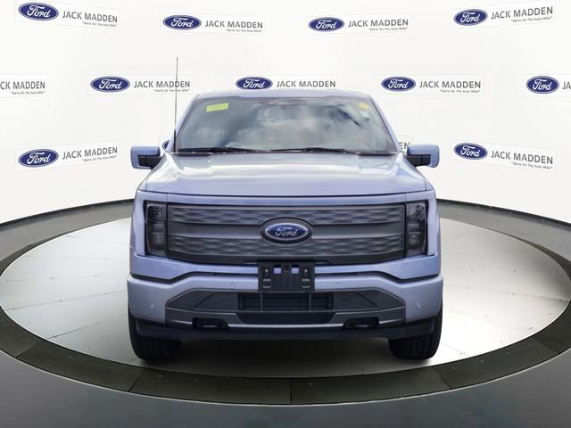 Certified 2022 Ford F150 Lightning Lariat AWD/4WD image 8