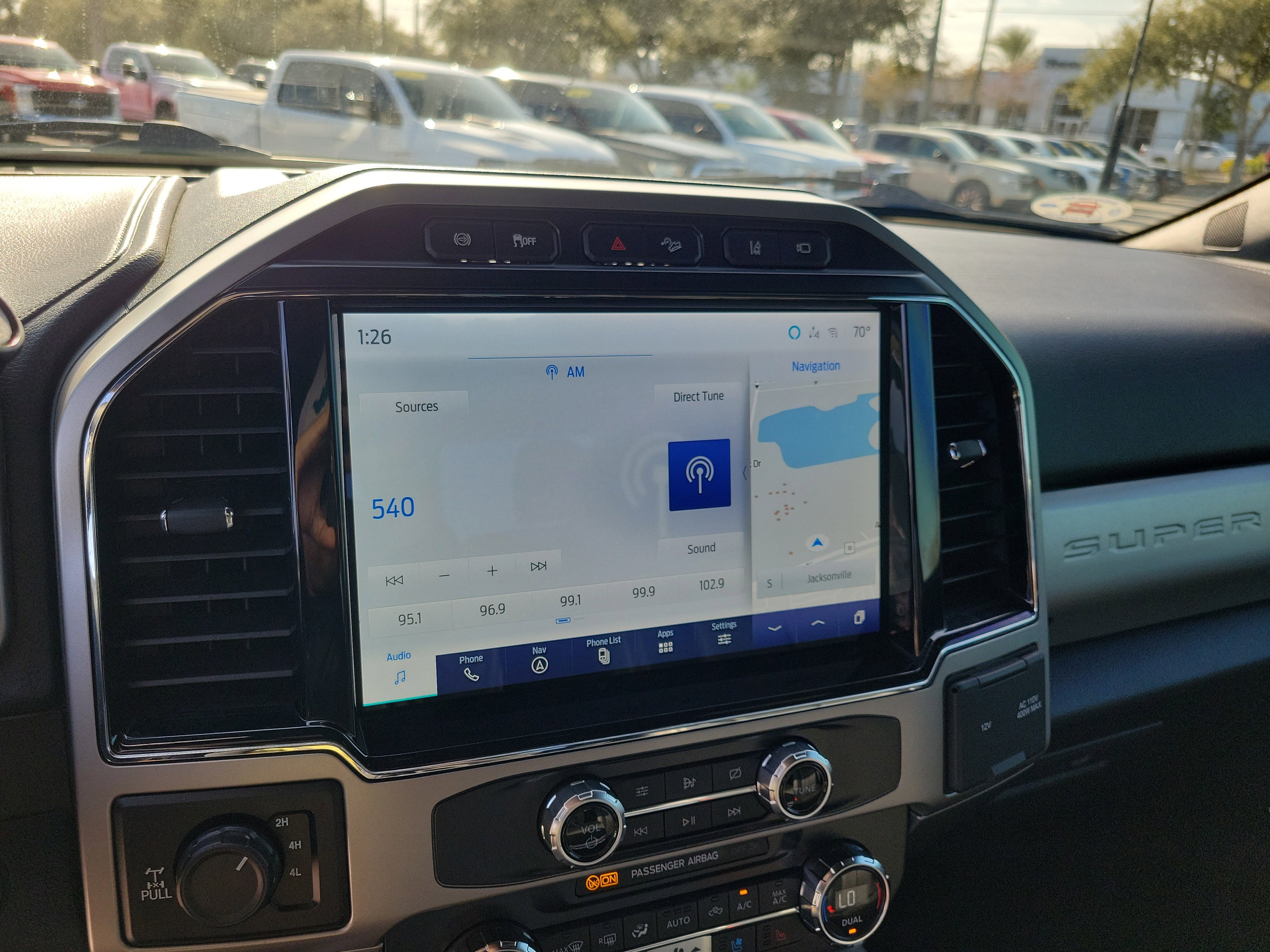 Certified 2022 Ford F350 Lariat w/ Black Appearance Package image 17