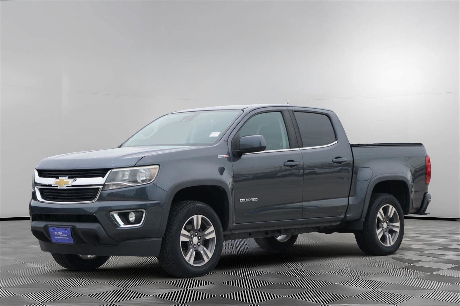Used 2017 Chevrolet Colorado LT w/ LT Convenience Package RWD image 8